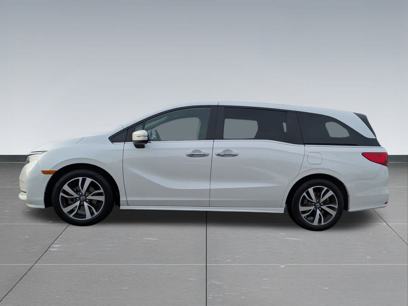 Thumbnail: 2023 Honda Odyssey - 3
