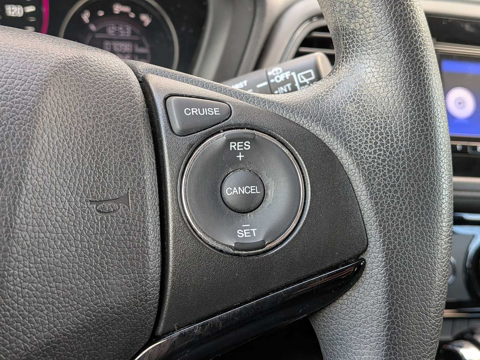 Thumbnail: 2017 Honda HR-V - 22