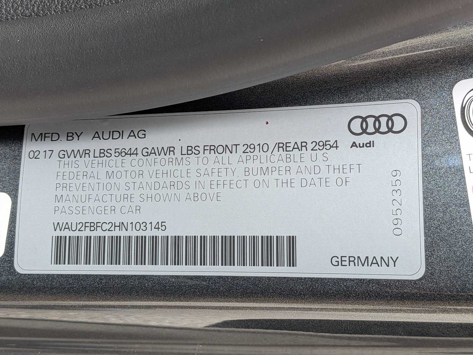 Thumbnail: 2017 Audi S7 - 35