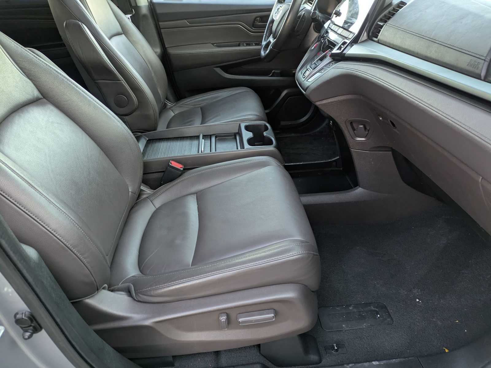 Thumbnail: 2019 Honda Odyssey - 21