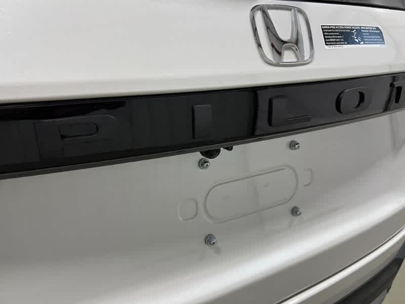 Thumbnail: 2025 Honda Pilot - 13