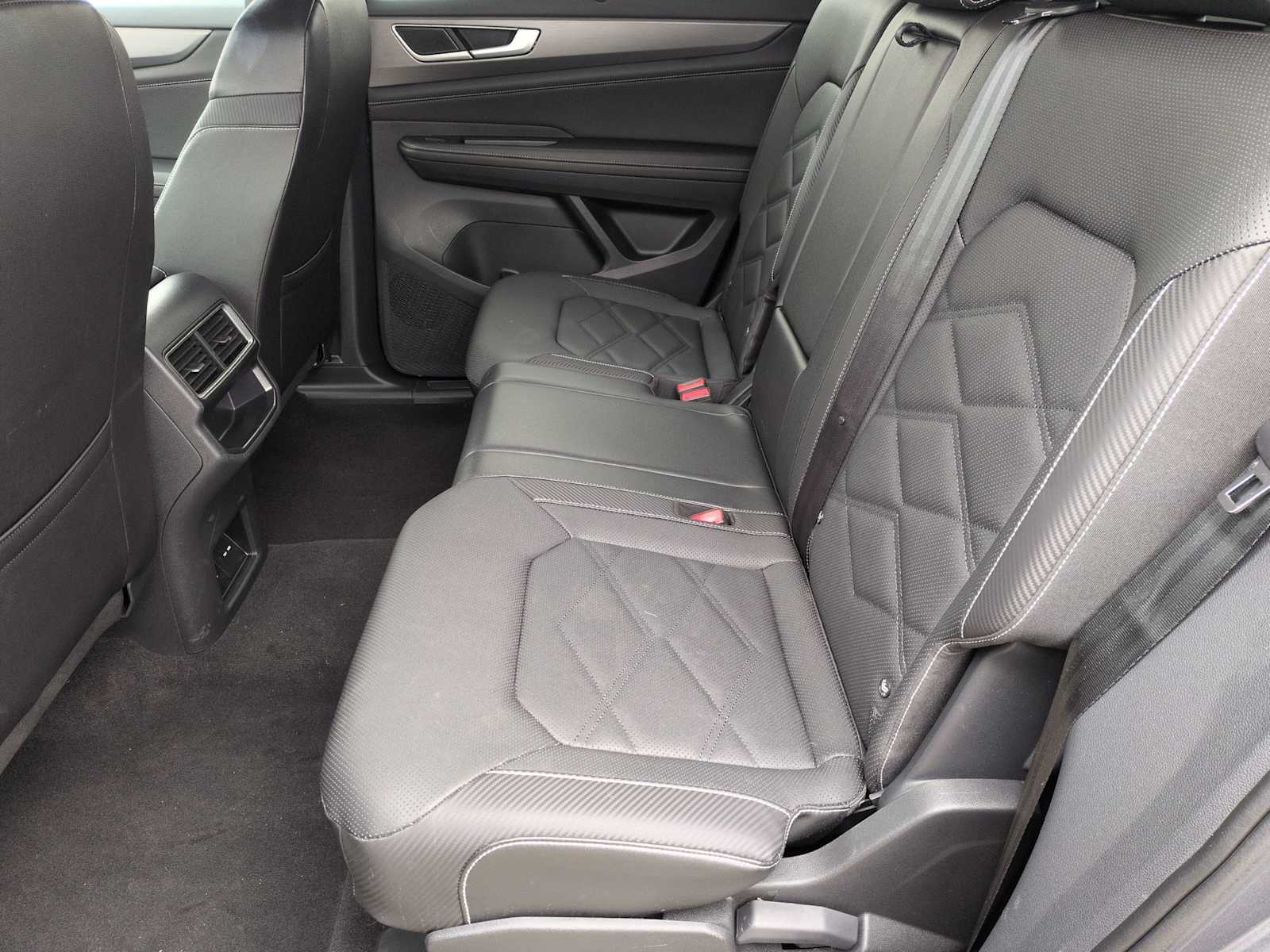 Thumbnail: 2025 Volkswagen Atlas - 19