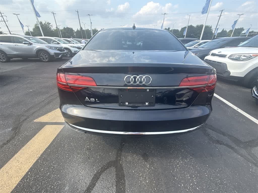 Thumbnail: 2015 Audi A8 - 11