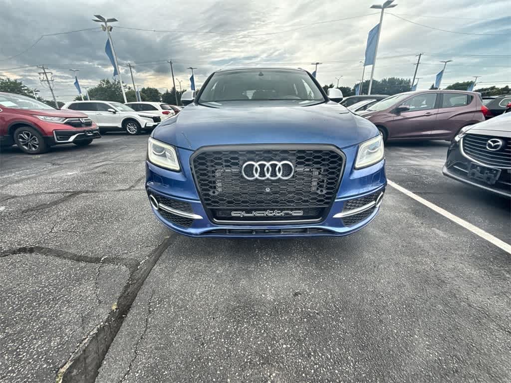 Thumbnail: 2015 Audi SQ5 - 10