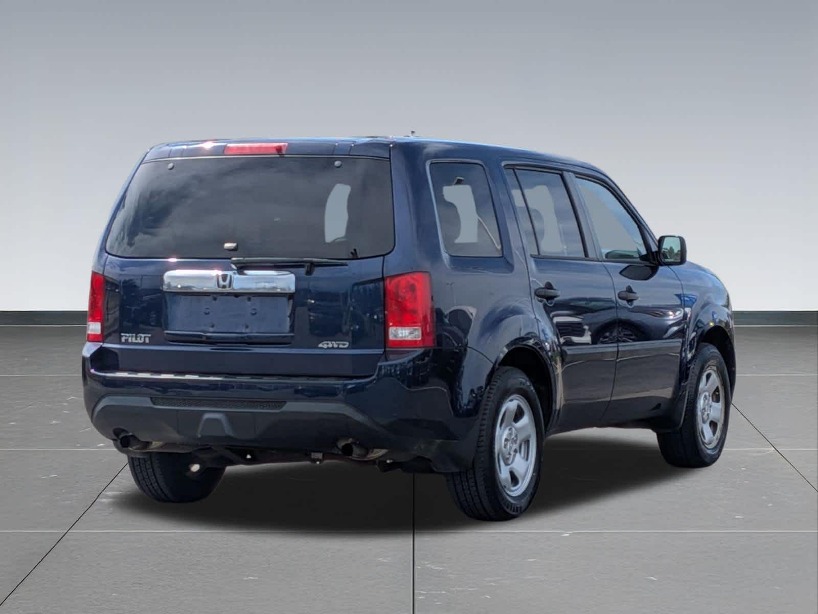 Thumbnail: 2015 Honda Pilot - 5