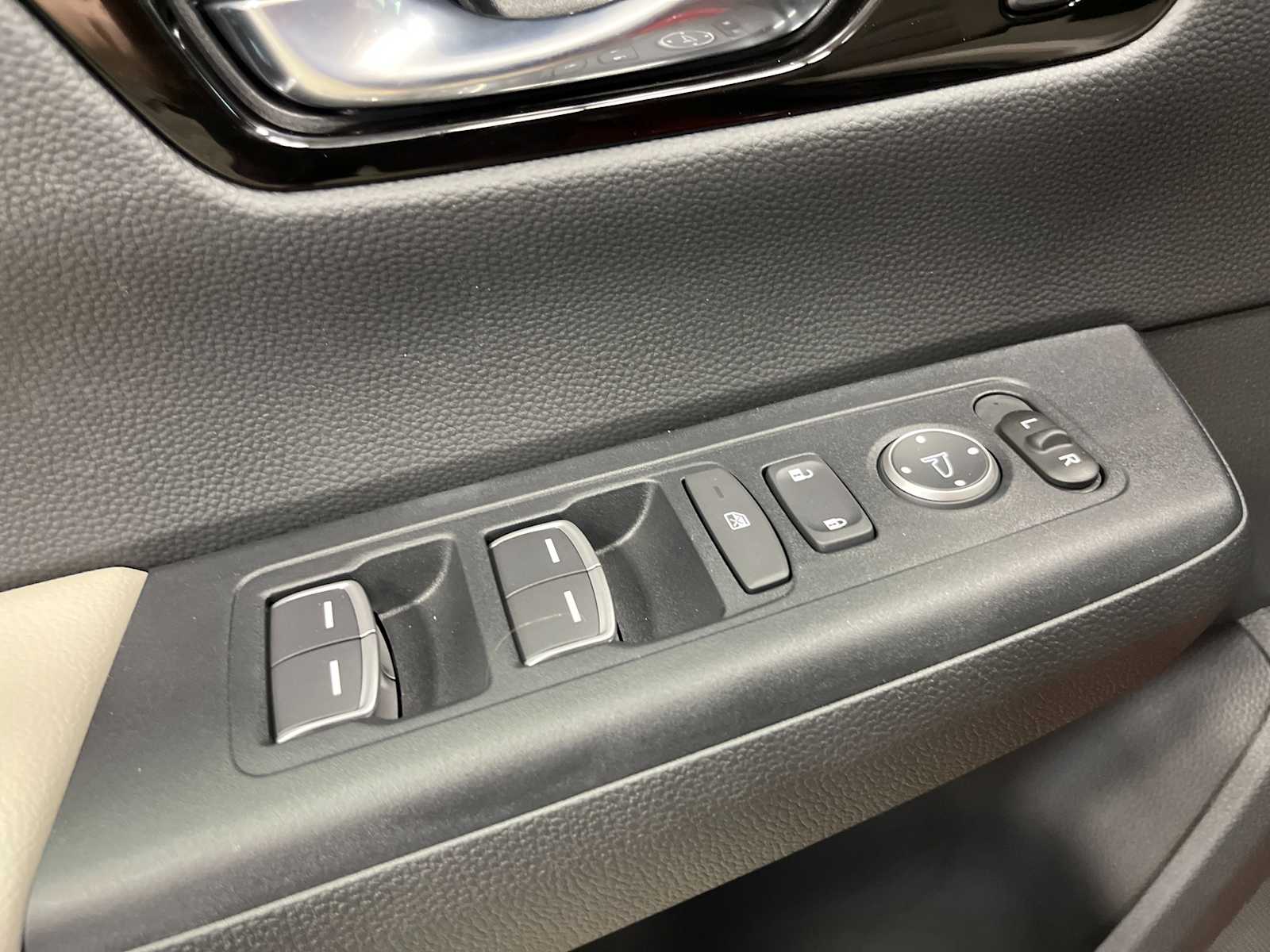 Thumbnail: 2026 Honda CR-V - 13