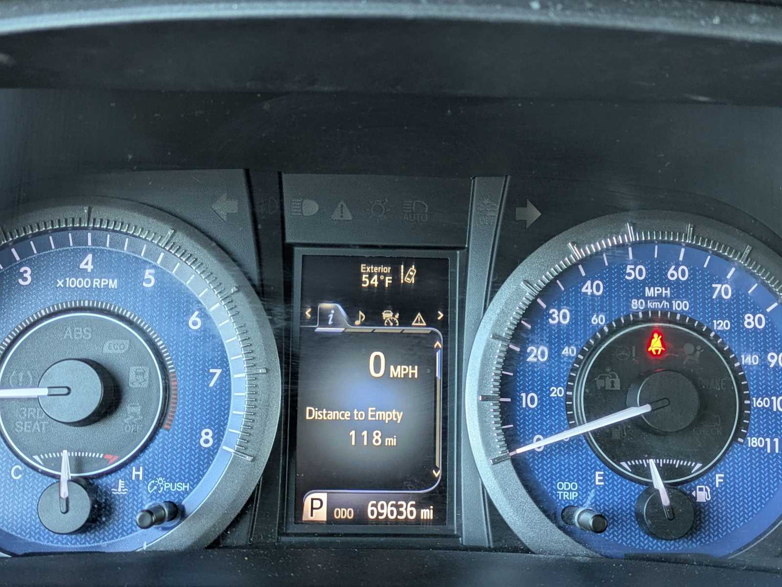 Thumbnail: 2019 Toyota Sienna - 31