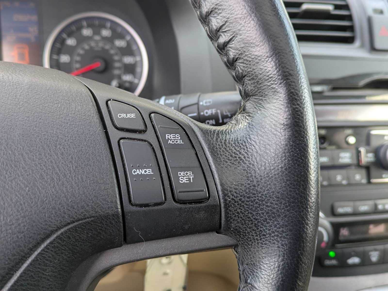 Thumbnail: 2011 Honda CR-V - 25