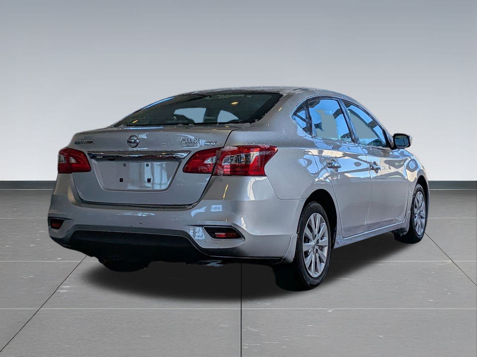 Thumbnail: 2019 Nissan Sentra - 6
