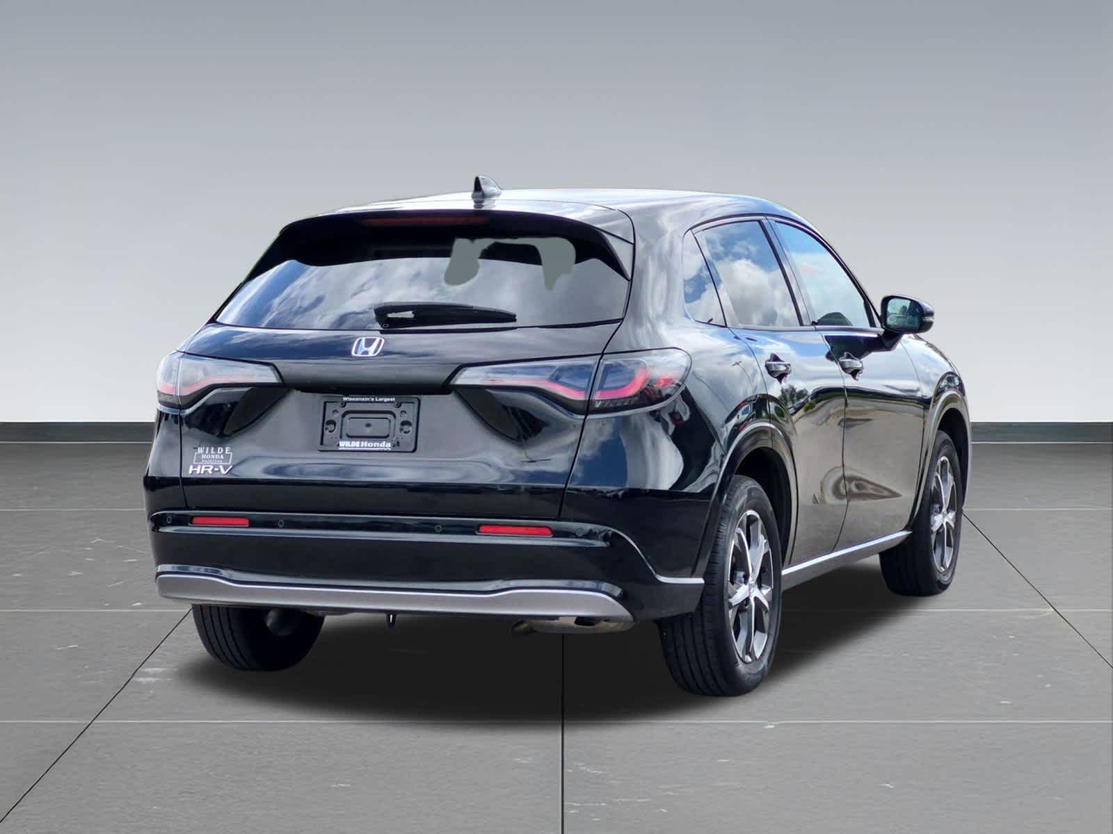 Certified Used 2025 Honda HR-V For Sale Milwaukee, Wisconsin | VIN