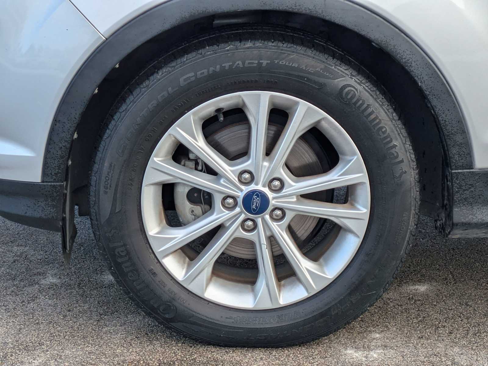 Thumbnail: 2017 Ford Escape - 13