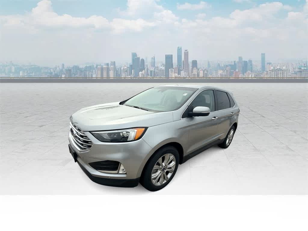 2022 Ford Edge Titanium -
                  Waukesha, WI