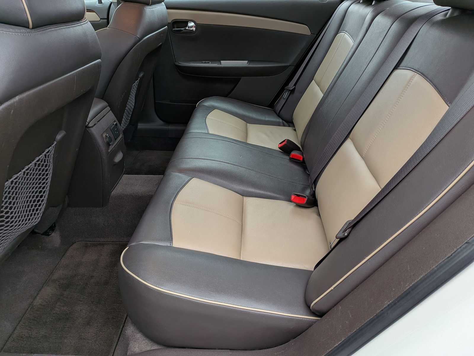 Thumbnail: 2012 Chevrolet Malibu - 18