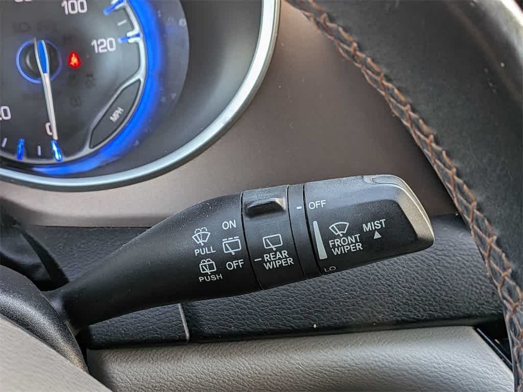 Thumbnail: 2017 Chrysler Pacifica - 26