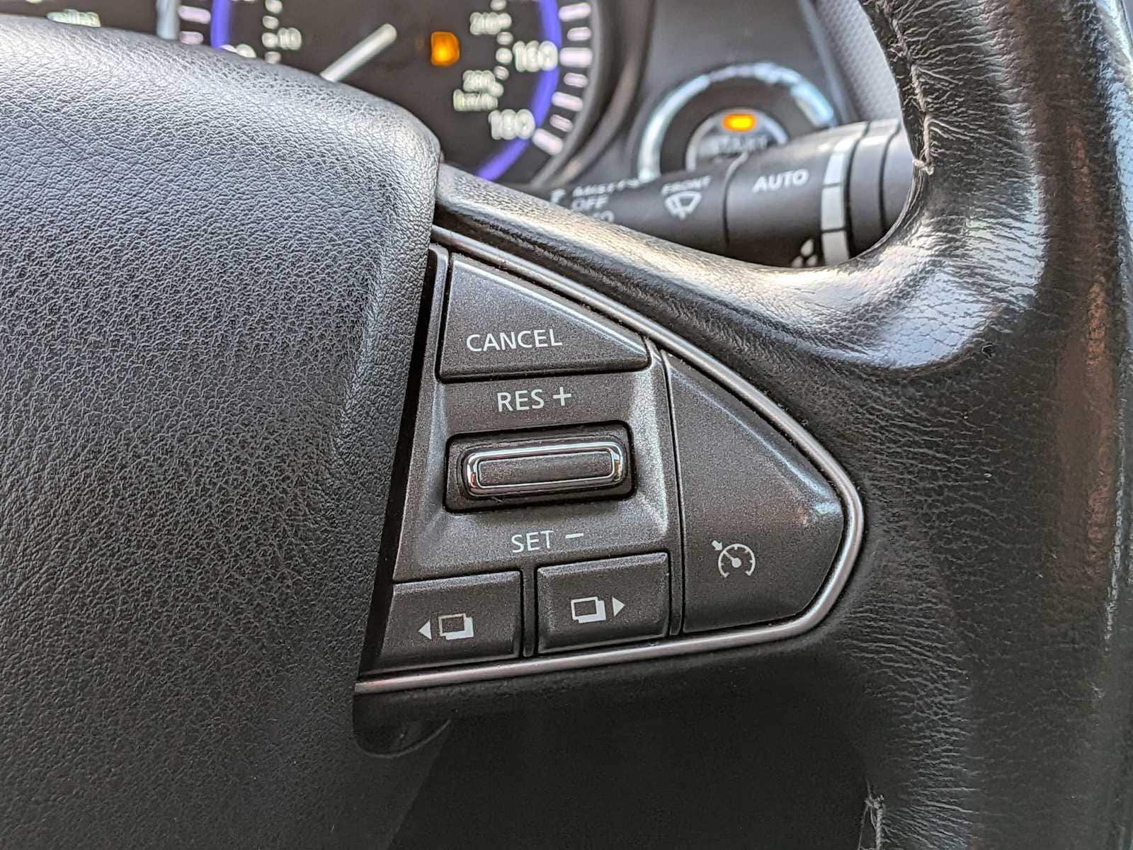 Thumbnail: 2017 INFINITI Q50 - 26