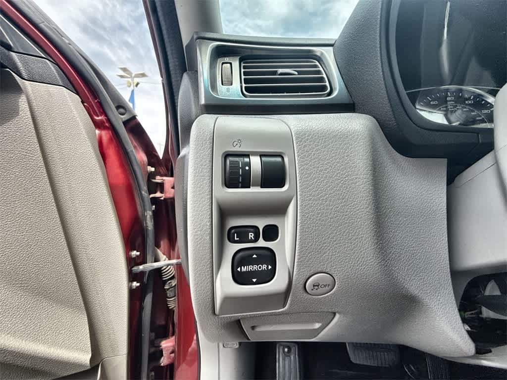 Thumbnail: 2012 Subaru Forester - 16