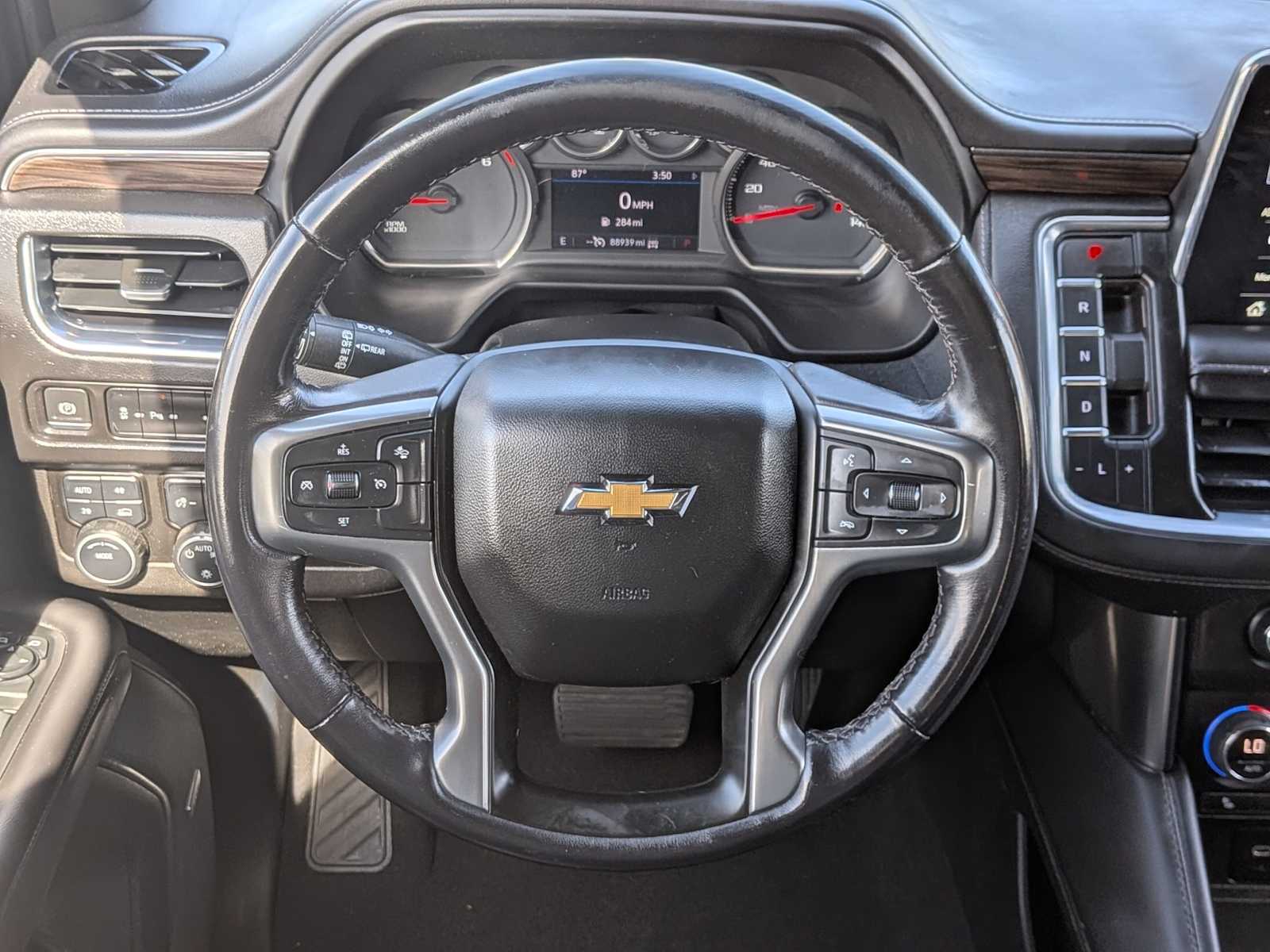 Thumbnail: 2021 Chevrolet Suburban - 21