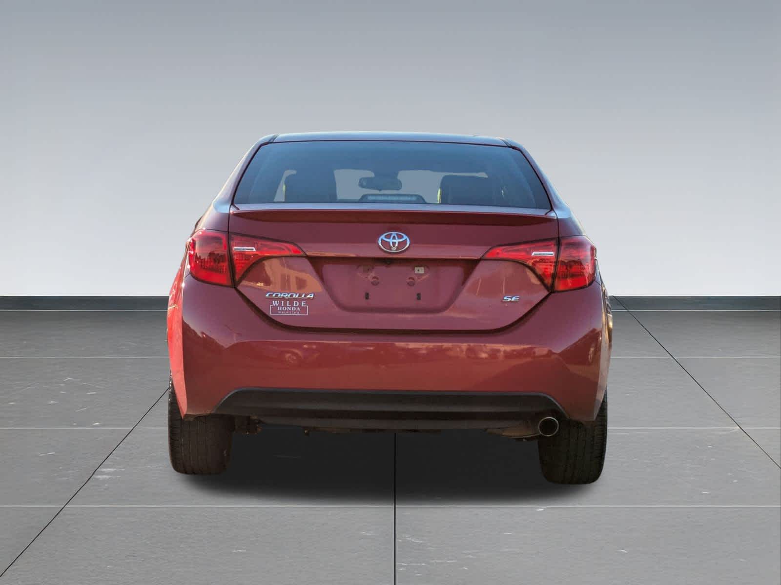 Thumbnail: 2017 Toyota Corolla - 5