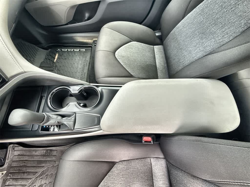 2019 Toyota Camry LE 25