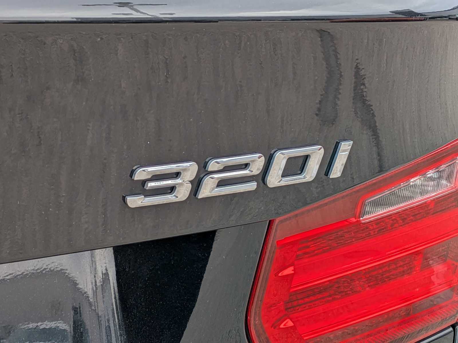 Thumbnail: 2015 BMW 3 Series - 12