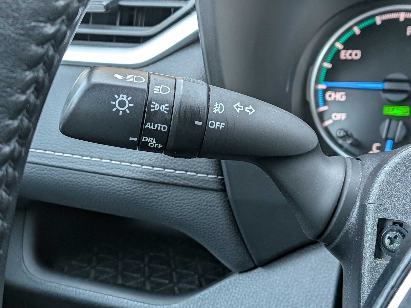 Thumbnail: 2021 Toyota RAV4 - 26