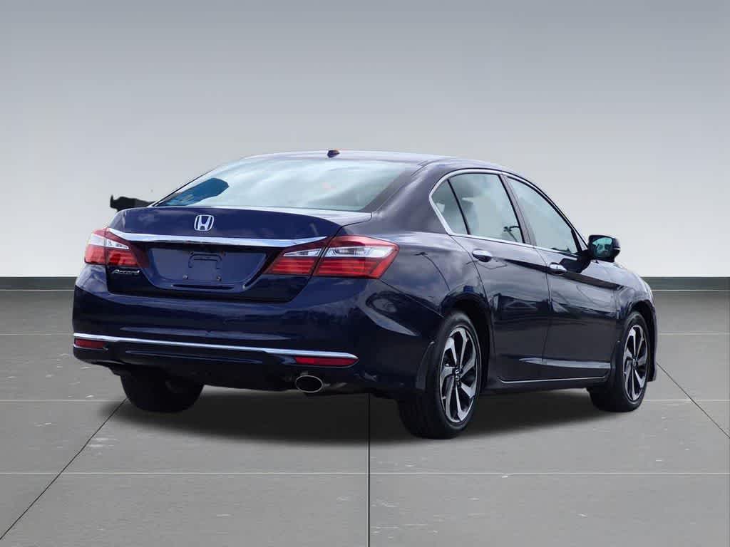 Thumbnail: 2016 Honda Accord - 10