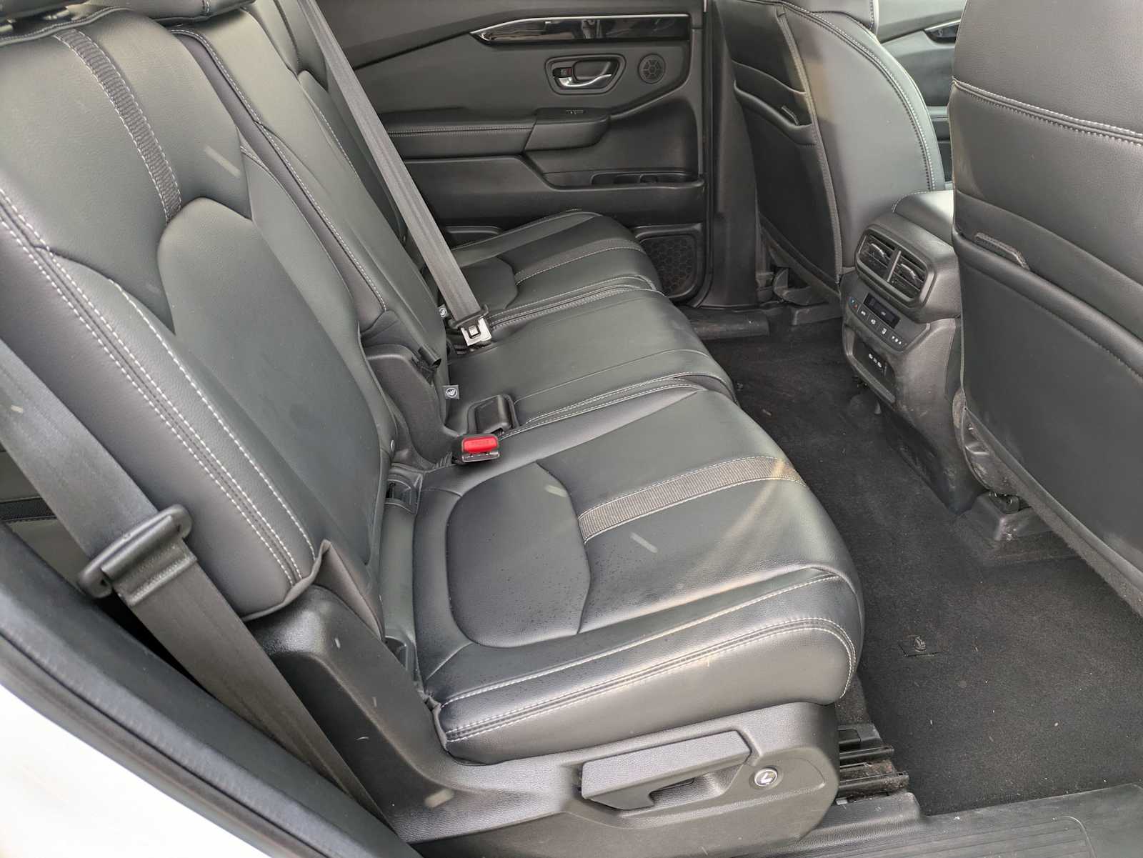 Thumbnail: 2024 Honda Pilot - 18