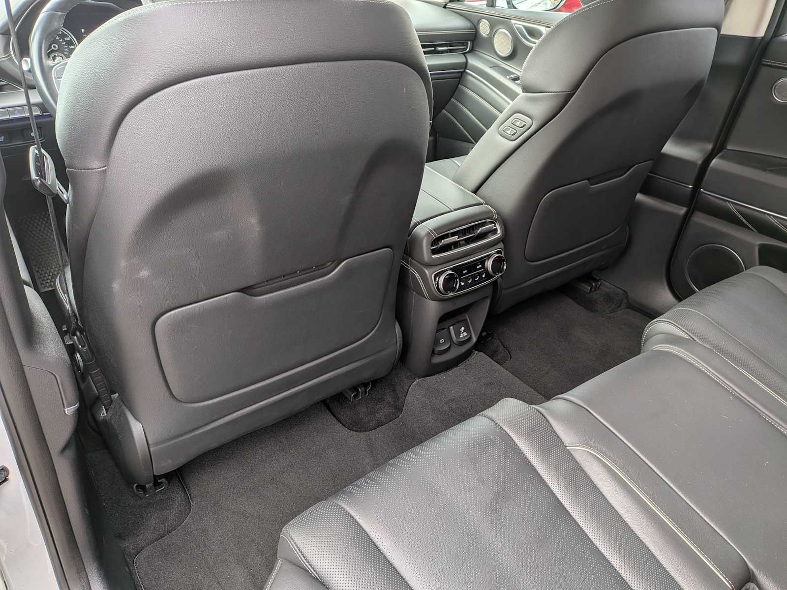 Thumbnail: 2024 Genesis GV80 - 17