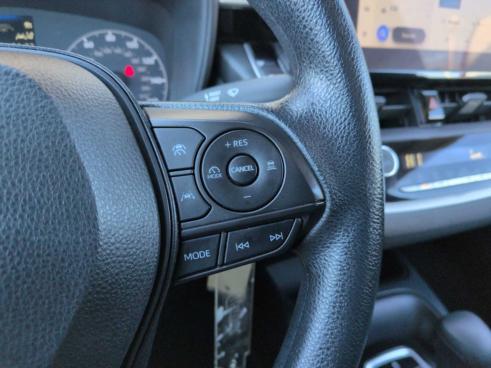 Thumbnail: 2023 Toyota Corolla - 23