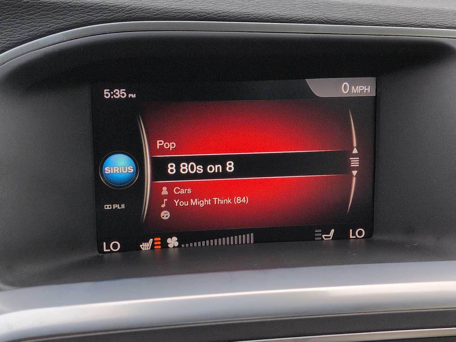 Thumbnail: 2017 Volvo S60 - 27