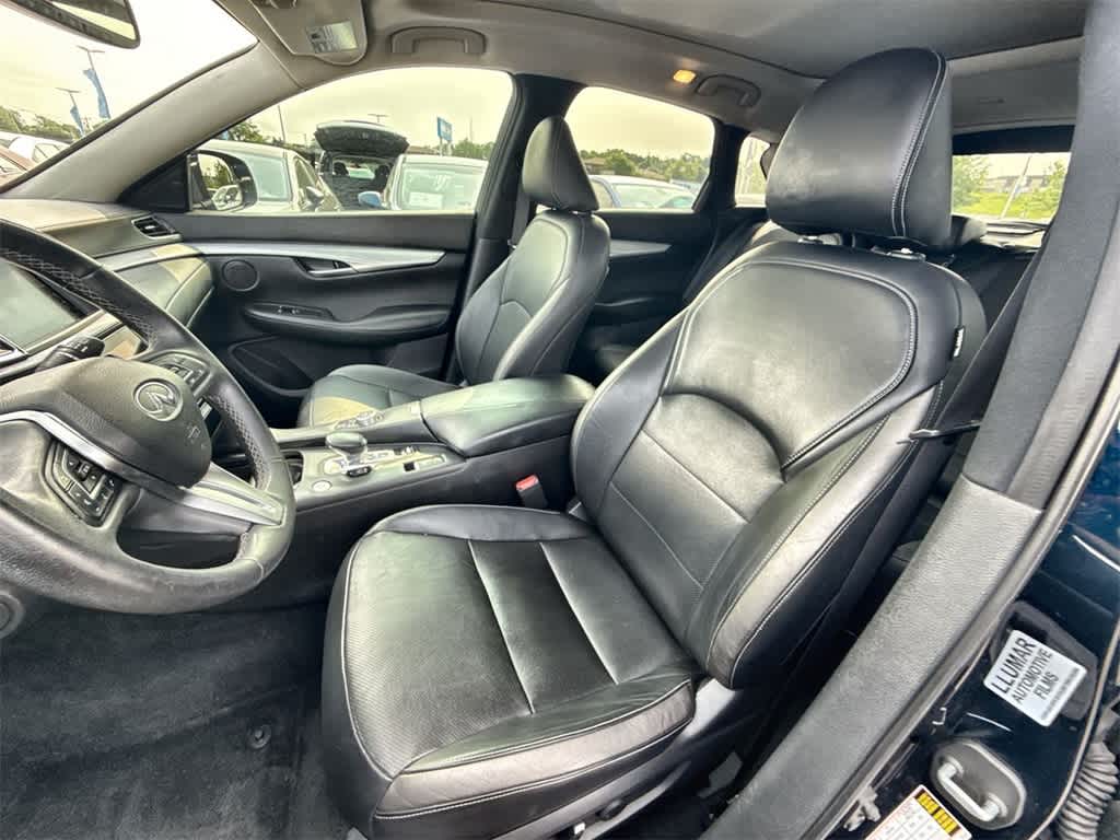 2020 INFINITI QX50 Essential 15