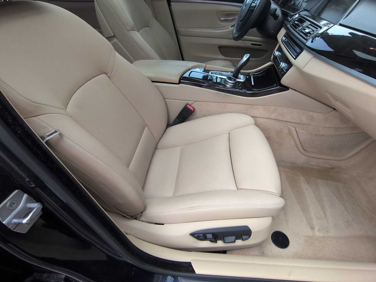 Thumbnail: 2014 BMW 5 Series - 19