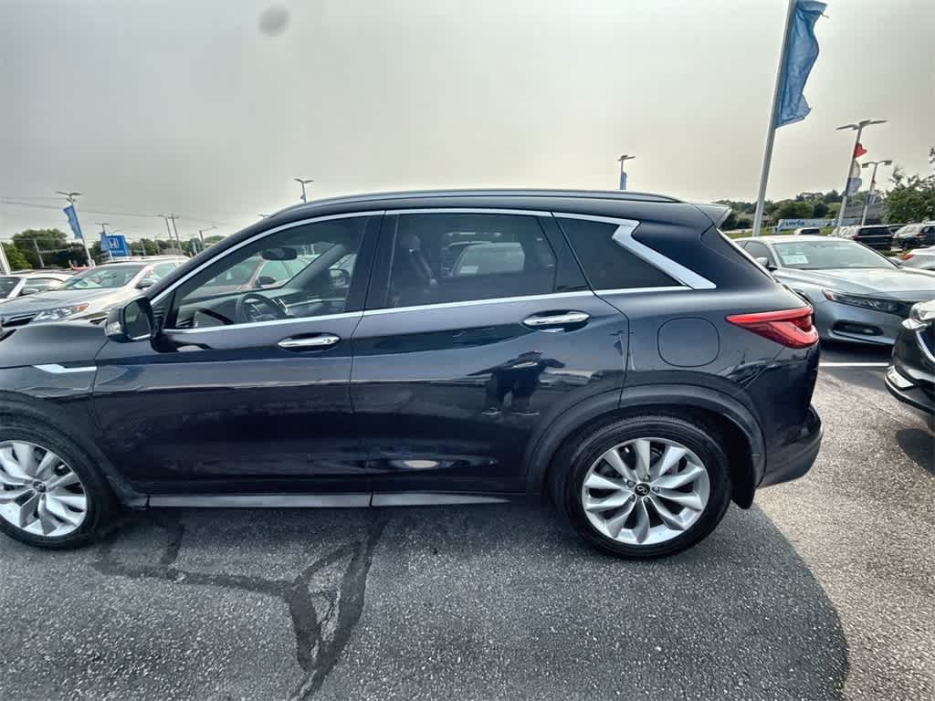 2020 INFINITI QX50 Essential 4