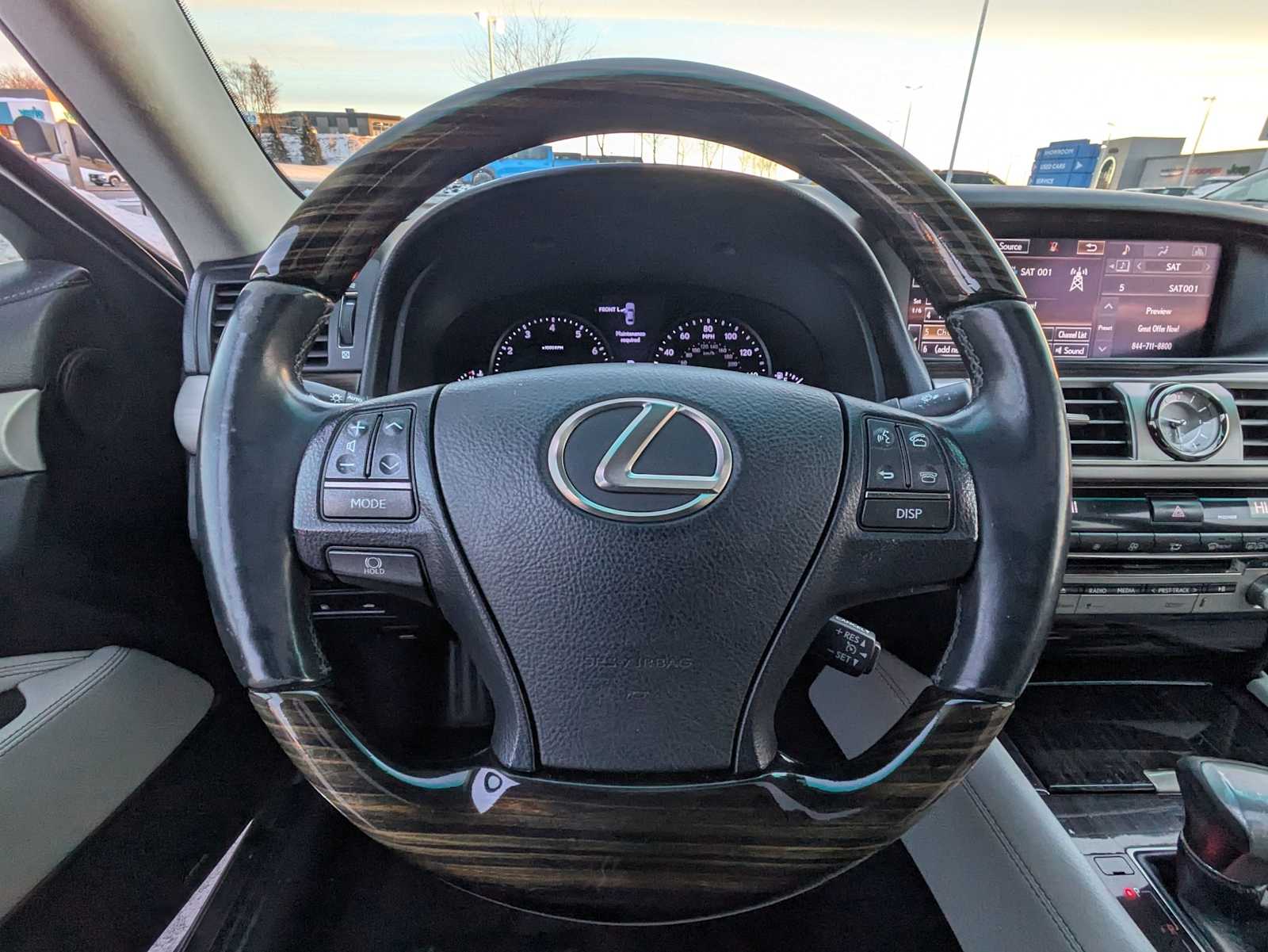 Thumbnail: 2015 Lexus LS - 23