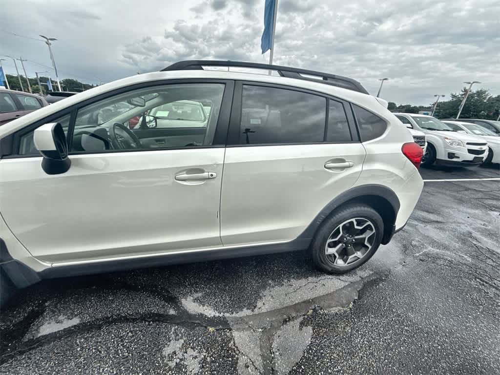 Thumbnail: 2014 Subaru XV Crosstrek - 4