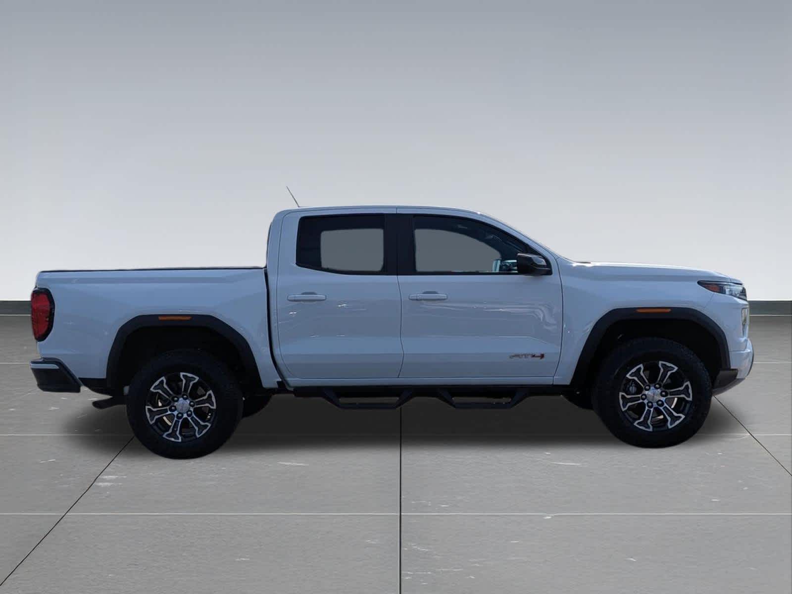 Thumbnail: 2023 GMC Canyon - 7