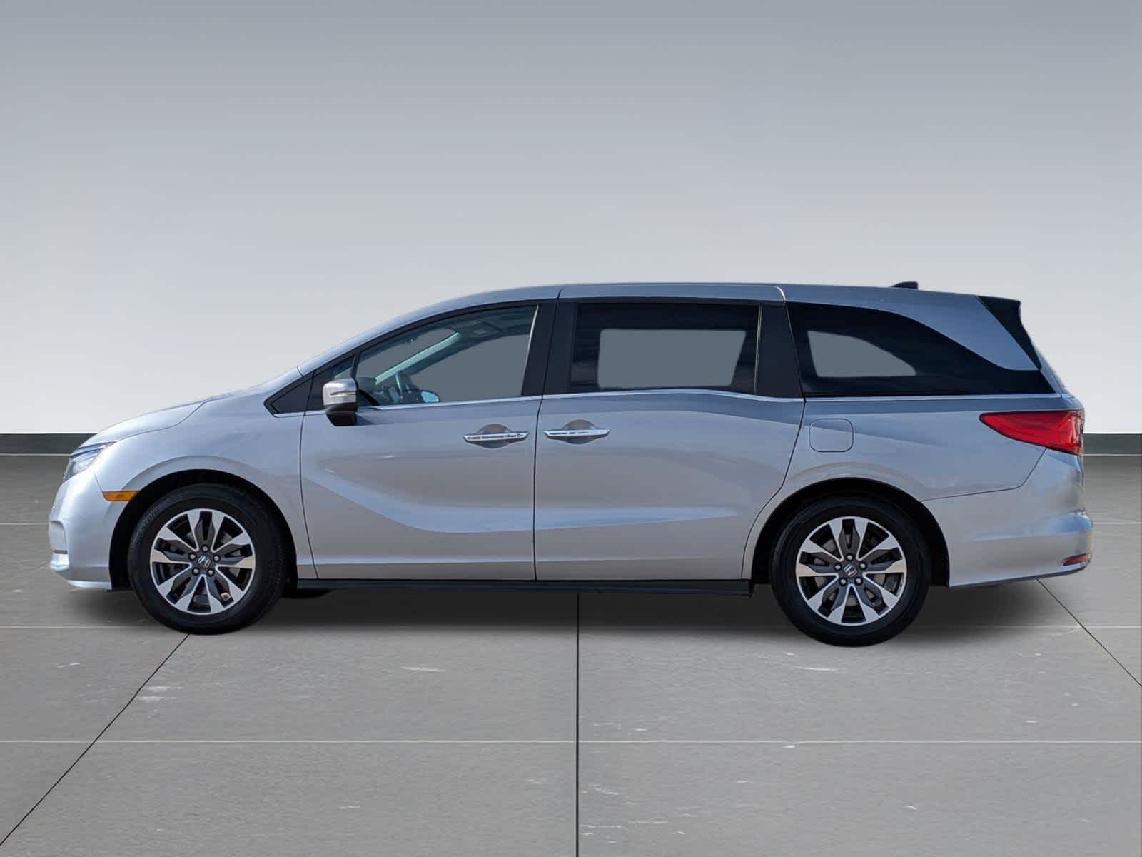 2022 Honda Odyssey EX-L photo 3