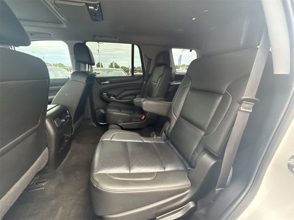 Thumbnail: 2018 Chevrolet Tahoe - 16