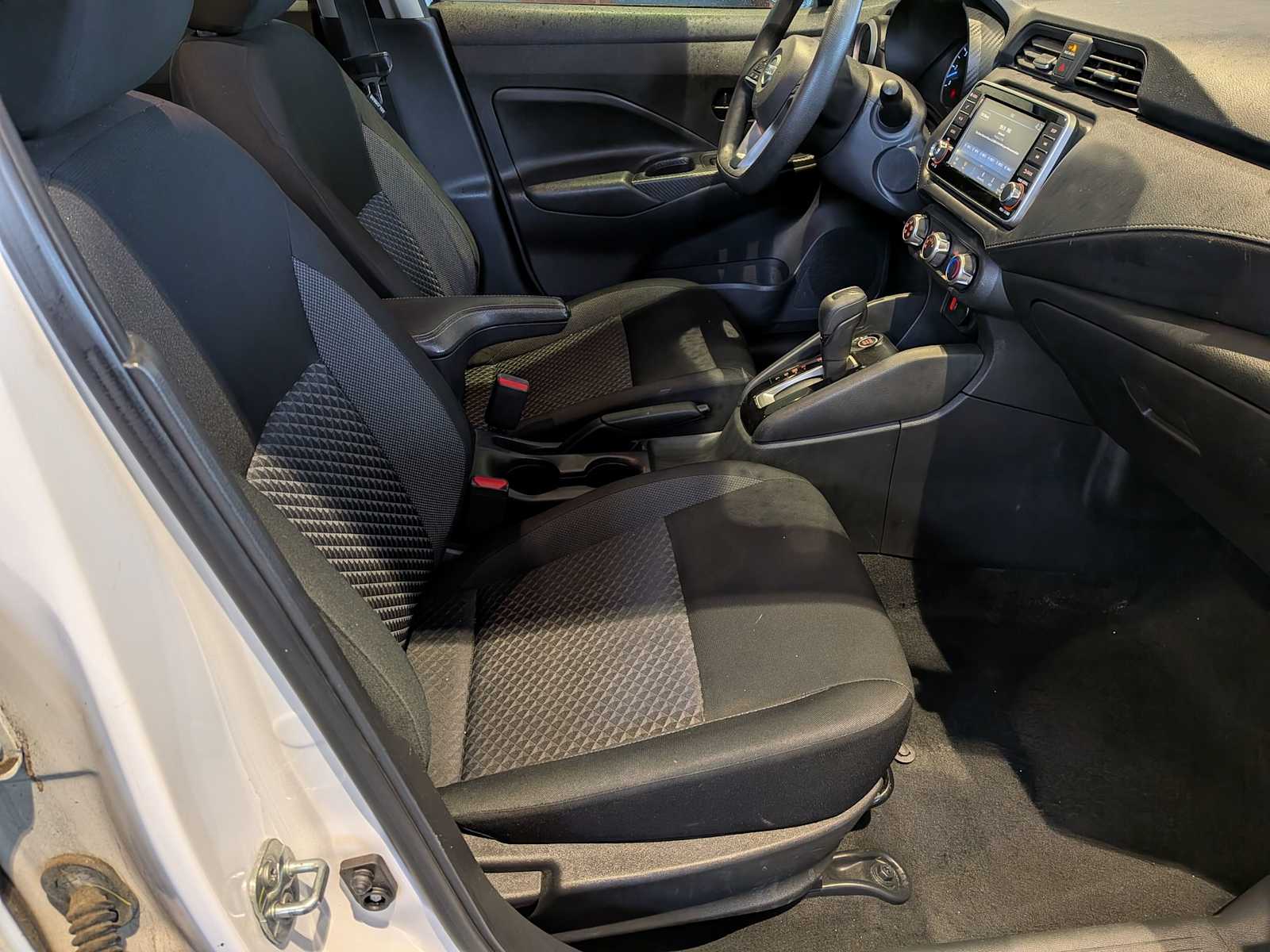 Thumbnail: 2020 Nissan Versa - 18