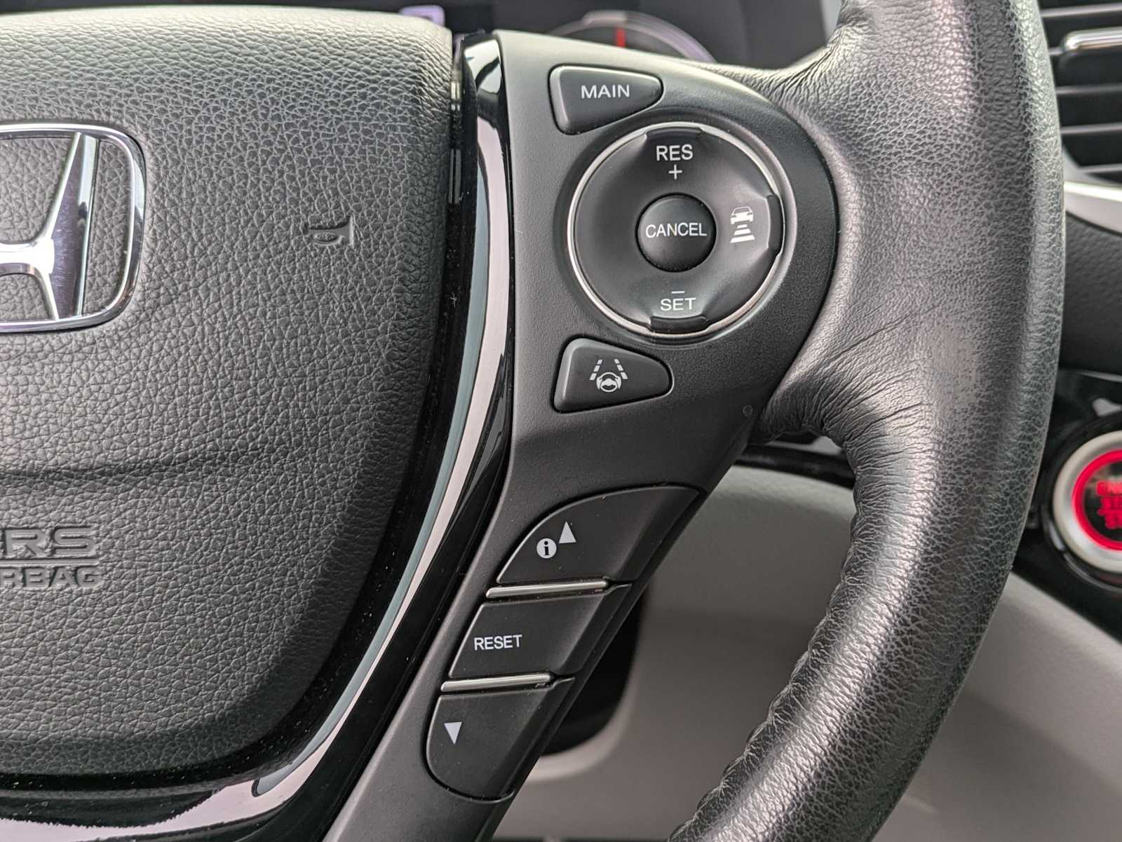 Thumbnail: 2018 Honda Ridgeline - 22