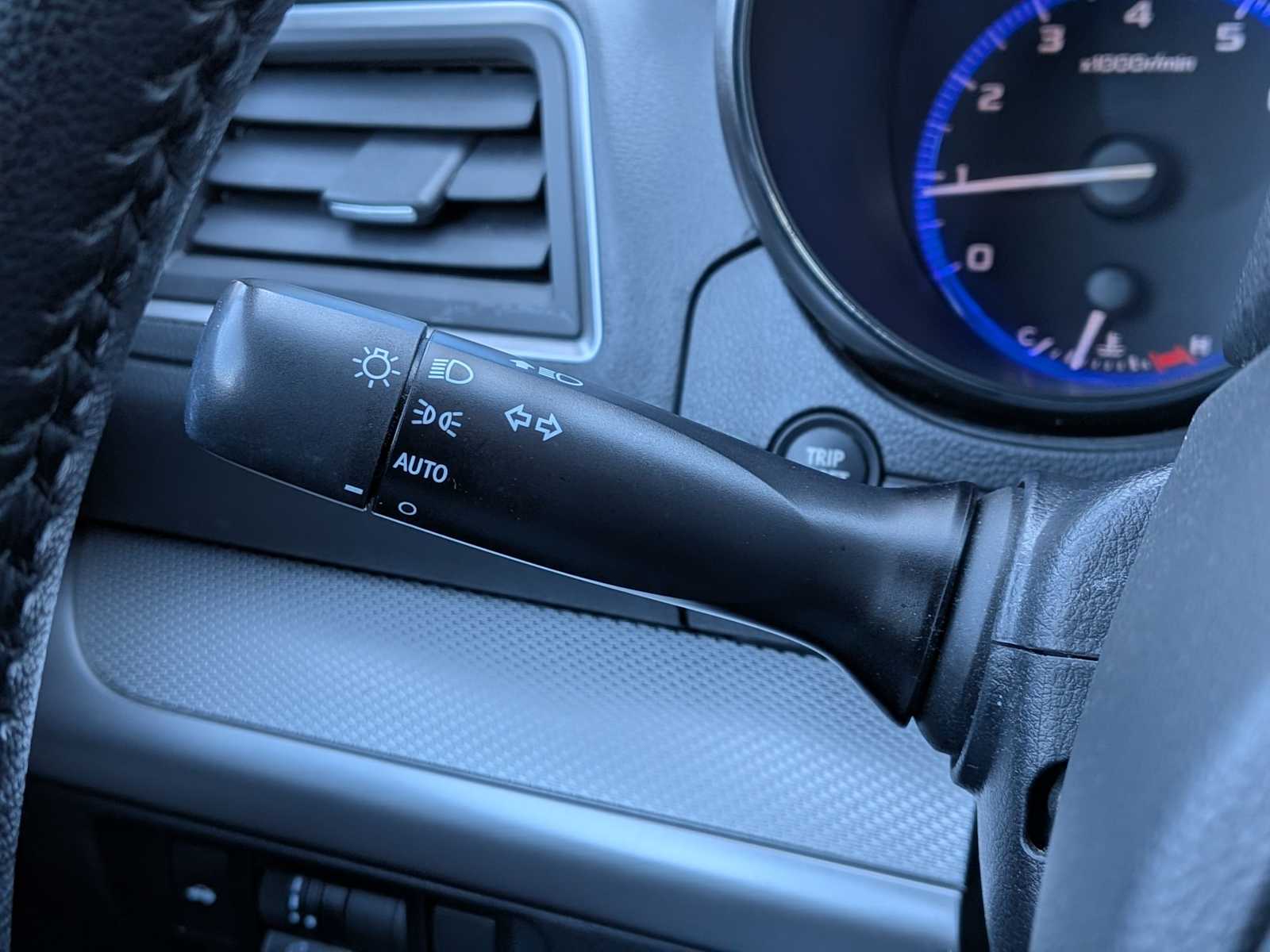 Thumbnail: 2015 Subaru Legacy - 26