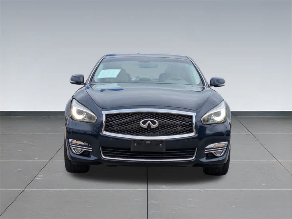 Thumbnail: 2016 INFINITI Q70 - 9