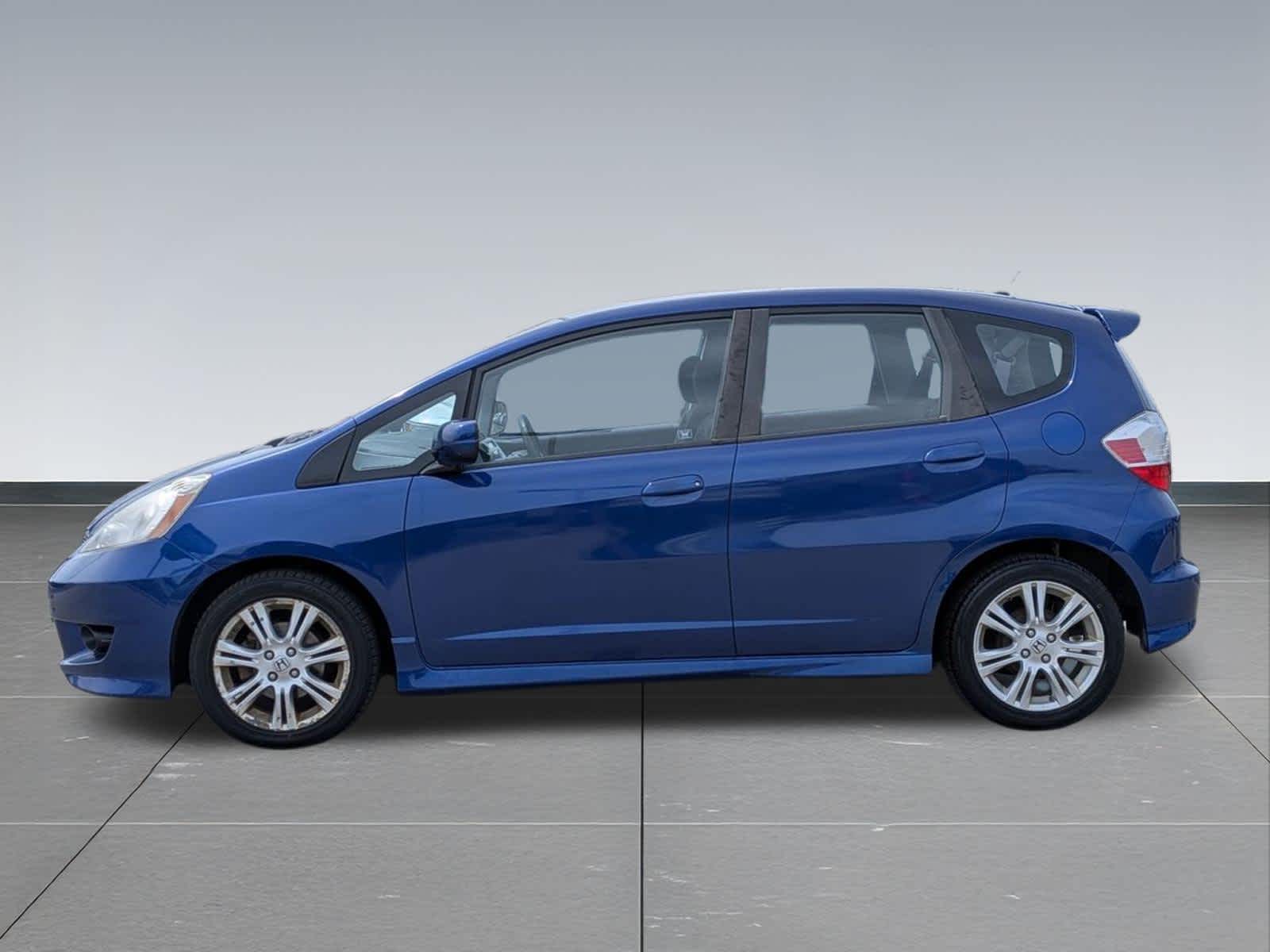 Used 2010 Honda Fit Sport with VIN JHMGE8H4XAS010349 for sale in Waukesha, WI