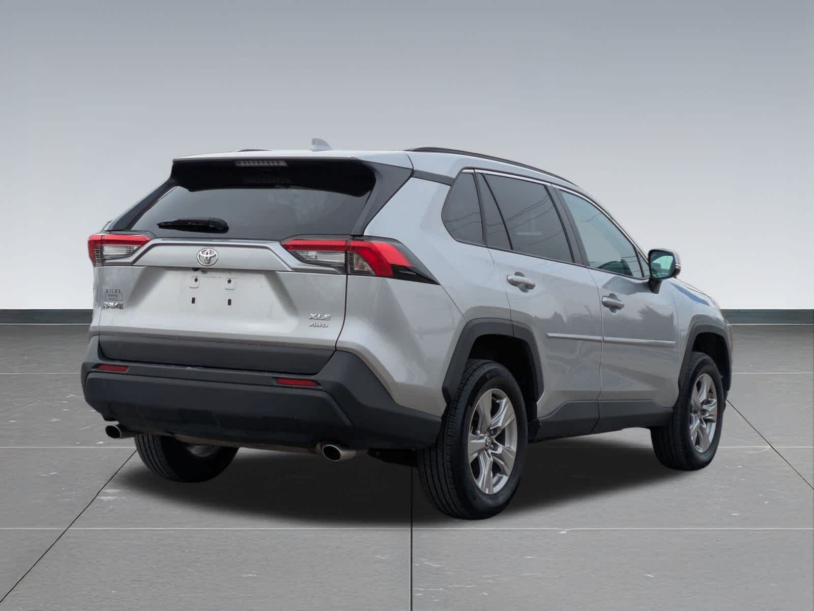 Thumbnail: 2023 Toyota RAV4 - 6