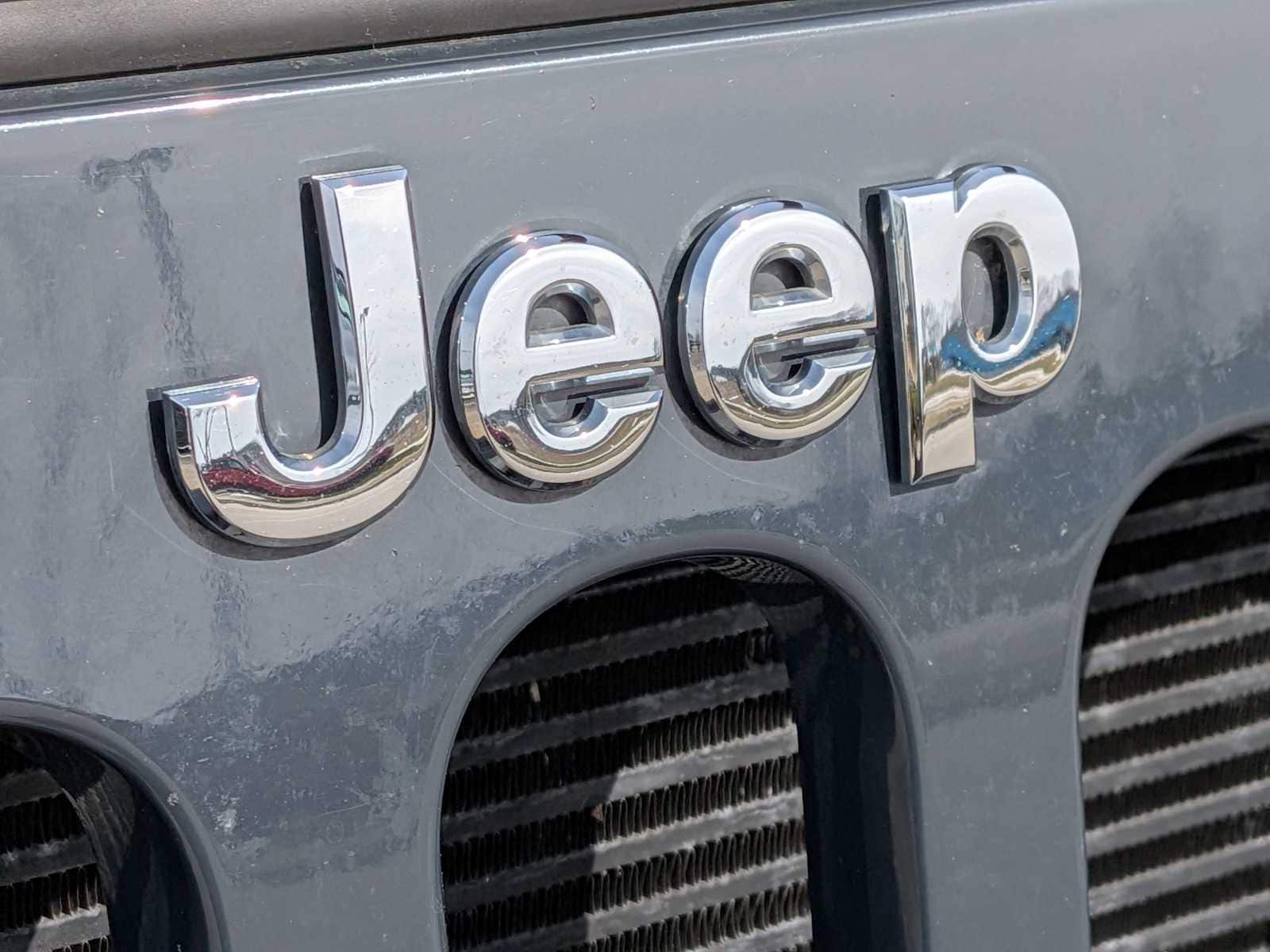 Thumbnail: 2017 Jeep Wrangler - 10