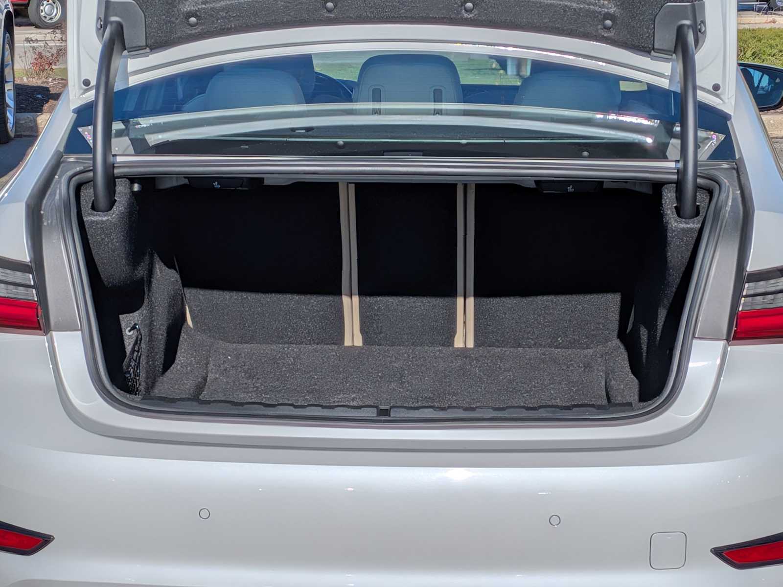 Thumbnail: 2021 BMW 3 Series - 34