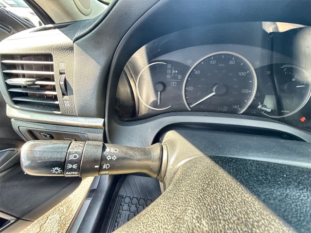 Thumbnail: 2015 Lexus CT - 23