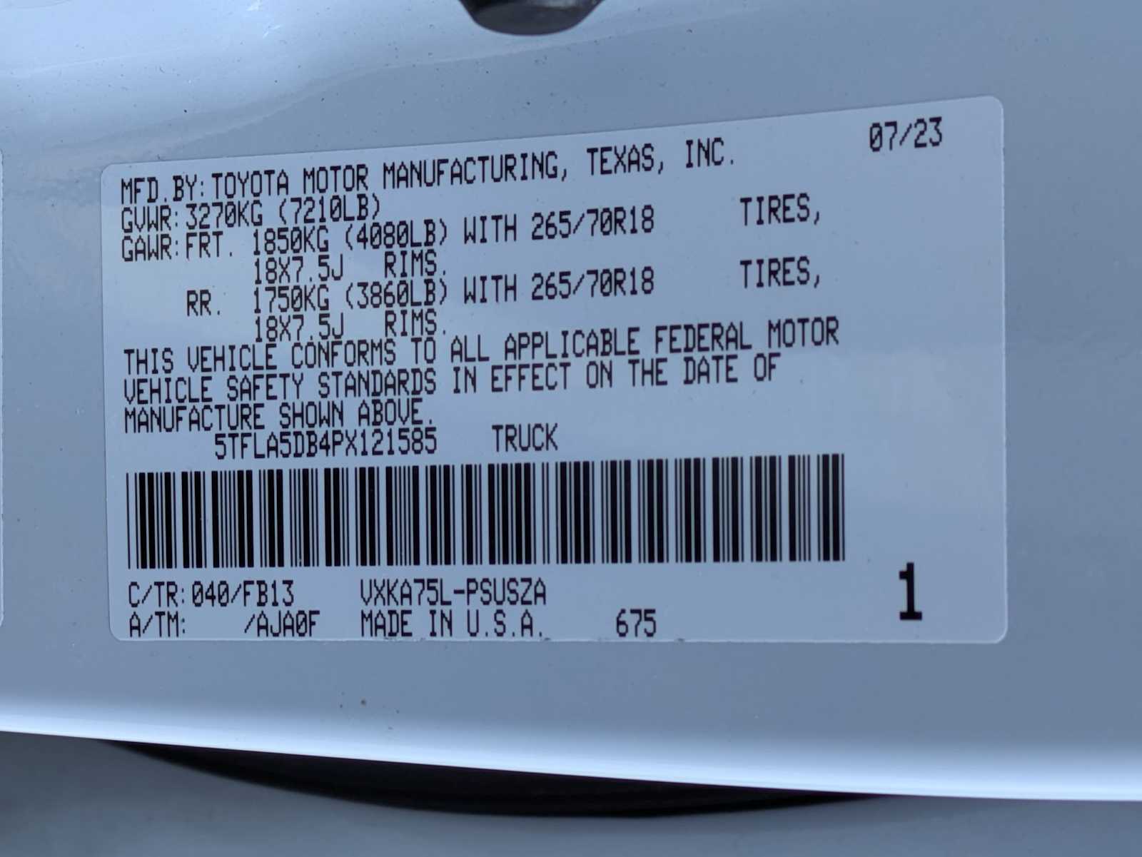 Thumbnail: 2023 Toyota Tundra - 30