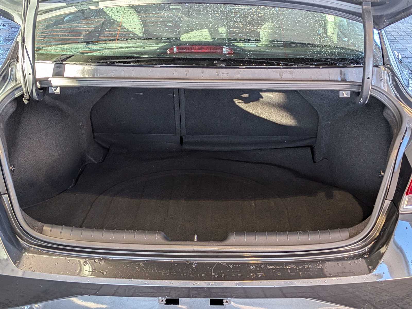 Thumbnail: 2021 Hyundai Elantra - 32