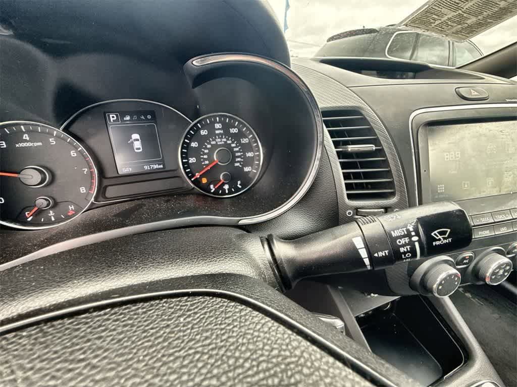 Thumbnail: 2017 Kia Forte - 24